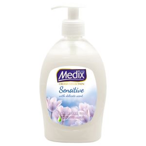 Кремообразен течен сапун за ръце с помпа MEDIX DERMA CARE - Sensitive, 400ml